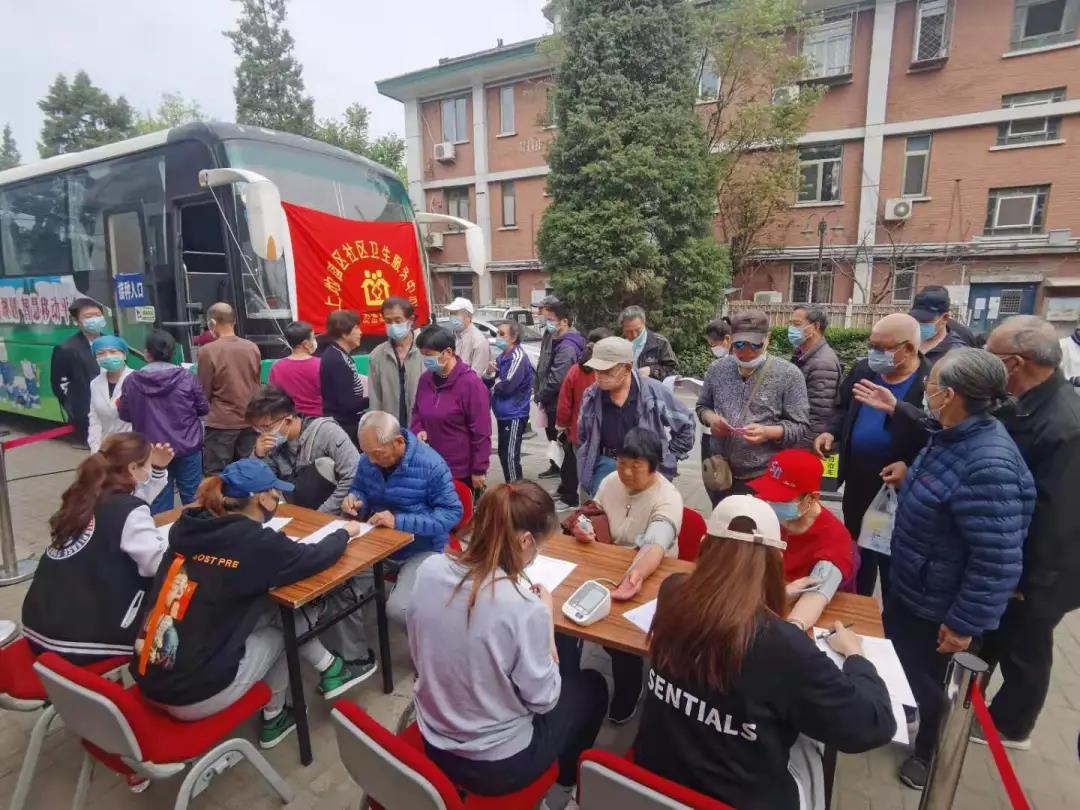 b430837635ba43d5abdeeea9b68880ee.jpg b430837635ba43d5abdeeea9b68880ee.jpg