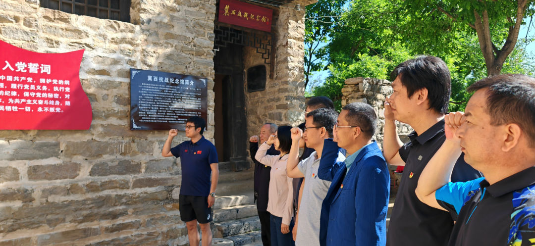 3f0673fec130456dbe26f49d8d70f6d8.png 3f0673fec130456dbe26f49d8d70f6d8.png